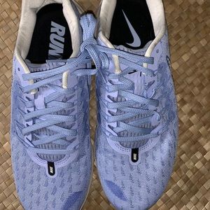 Women’s Nike Air Zoom Vomero 14 Size 8.5